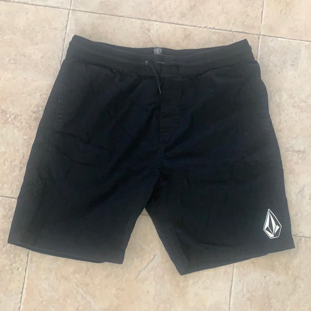Volcom shorts youth xl/14y